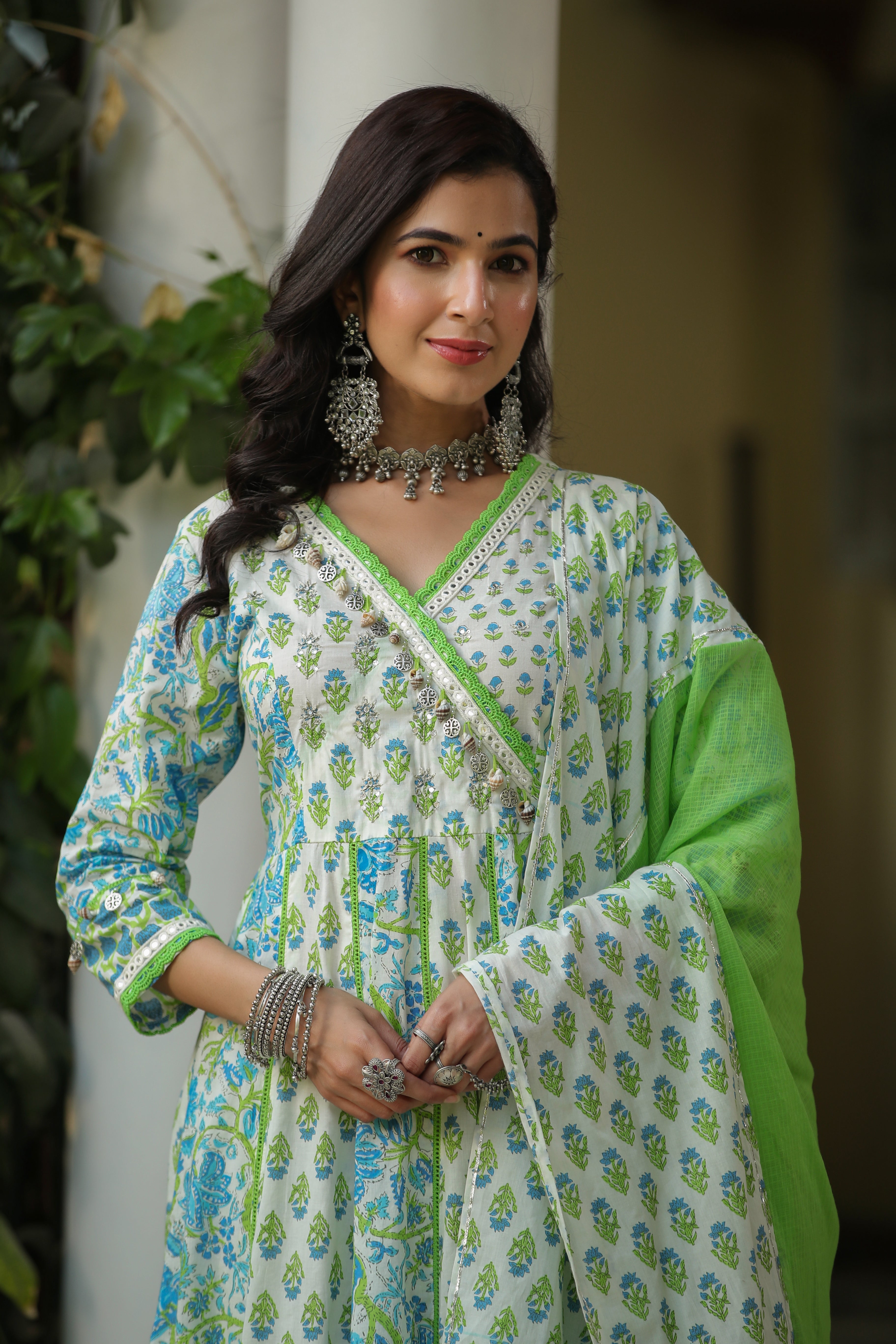 Green Angarakha suit